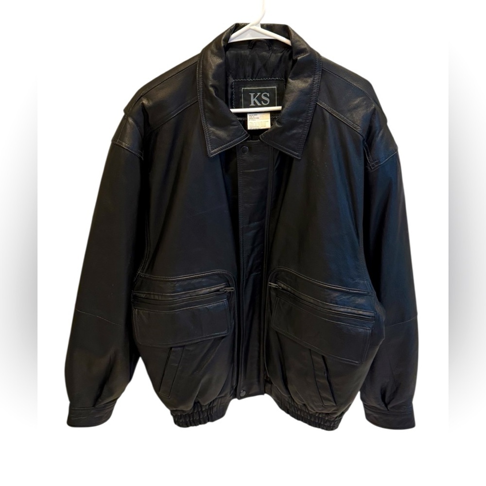 Black Leather Bomber Jacket - Men's Stylish Outerwear